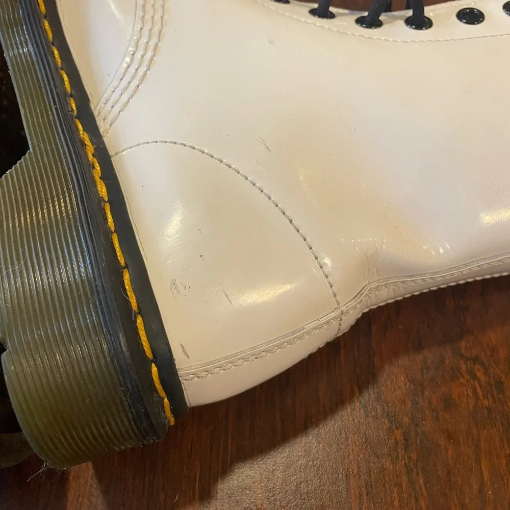 Dr. Martens 1460 Patent Leather The Original Boots - Picture 7 of 12